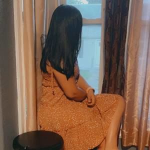 Meet your Posher, Nelly